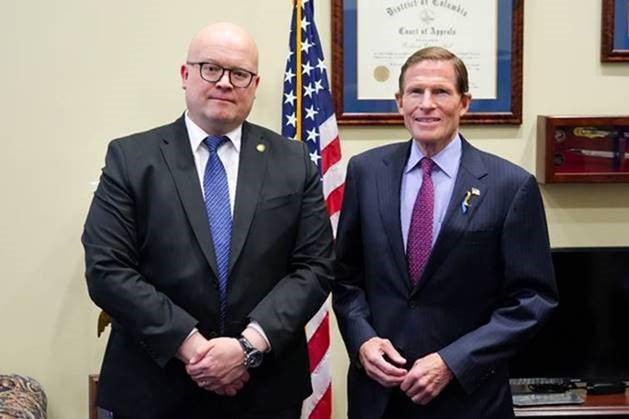 U.S. Senator Richard Blumenthal (D-CT) met with the Ambassador of the Republic of Finland to the United States H.E. Mikko Hautala.